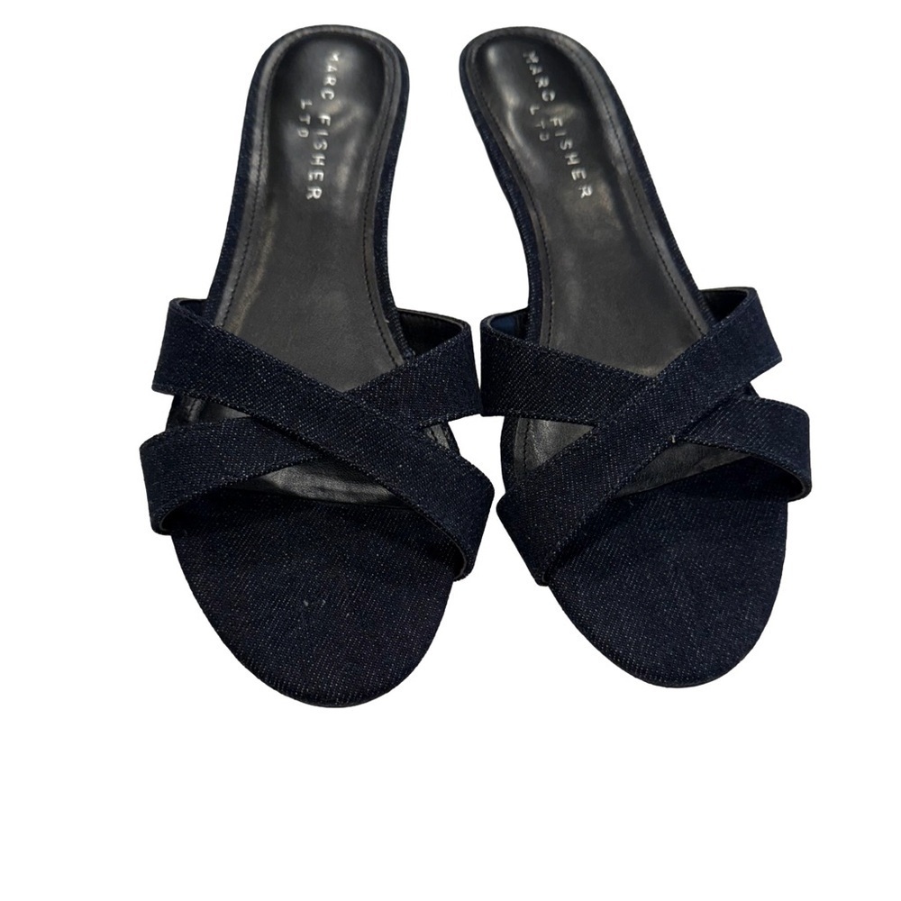 Marc Fisher LTD Women’s Crisscross Dark Blue Denim Kitten Heel Slides Sz 8.5 NEW - Picture 2 of 11